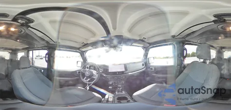 2024 Jeep Wrangler Sahara z USA, uszkodzony, nr VIN 1C4PJXEN4RW151216